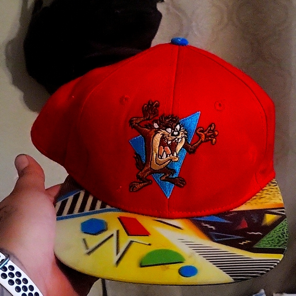 Tasmanian Devil graphic hat